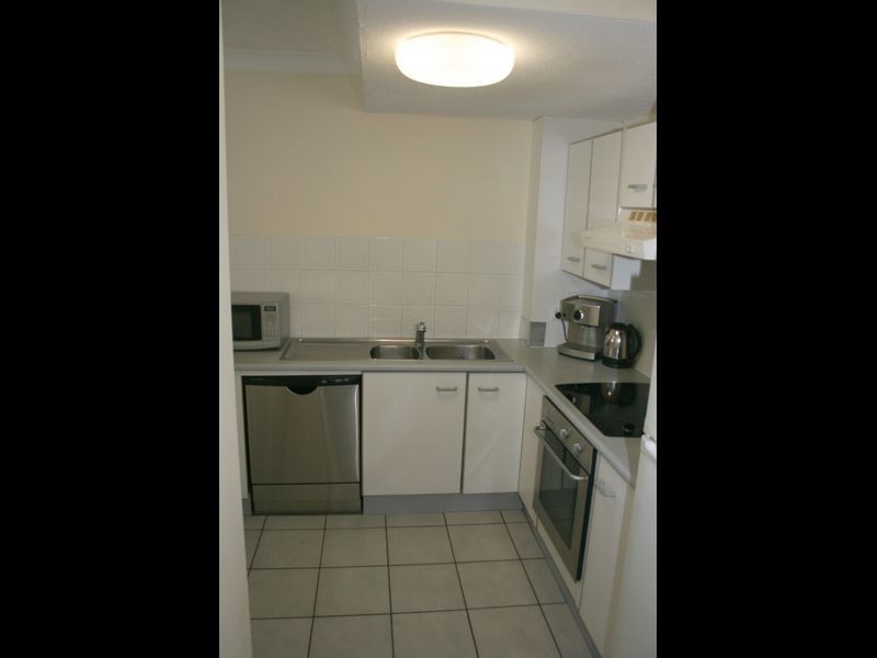 7/2-4 Moore Street, Taringa QLD 4068