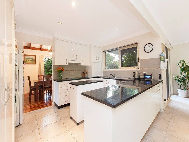 71 Ironbark Road, Chapel Hill QLD 4069