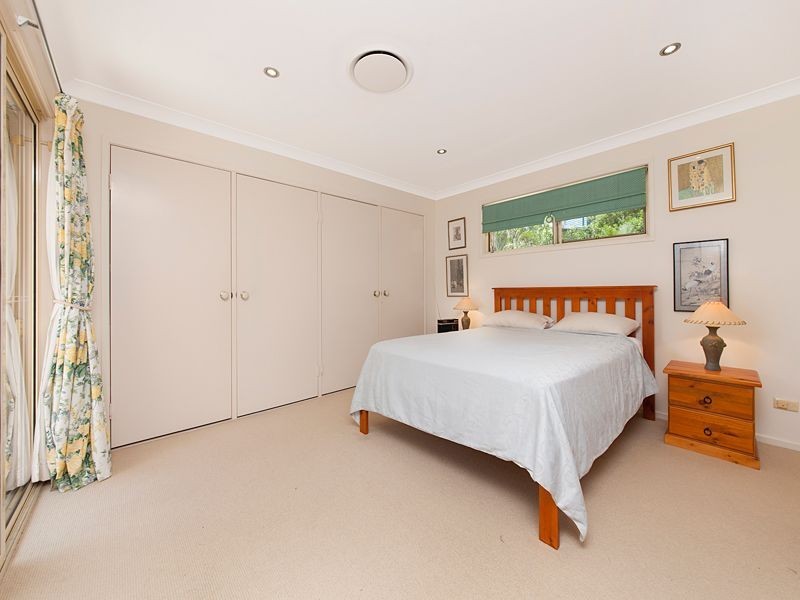 71 Ironbark Road, Chapel Hill QLD 4069