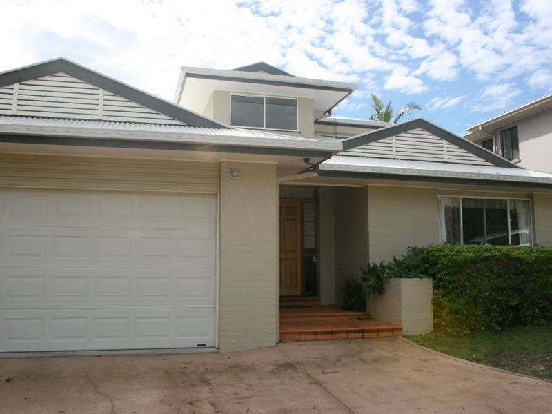 24 Fimbriata Close, Chapel Hill QLD 4069