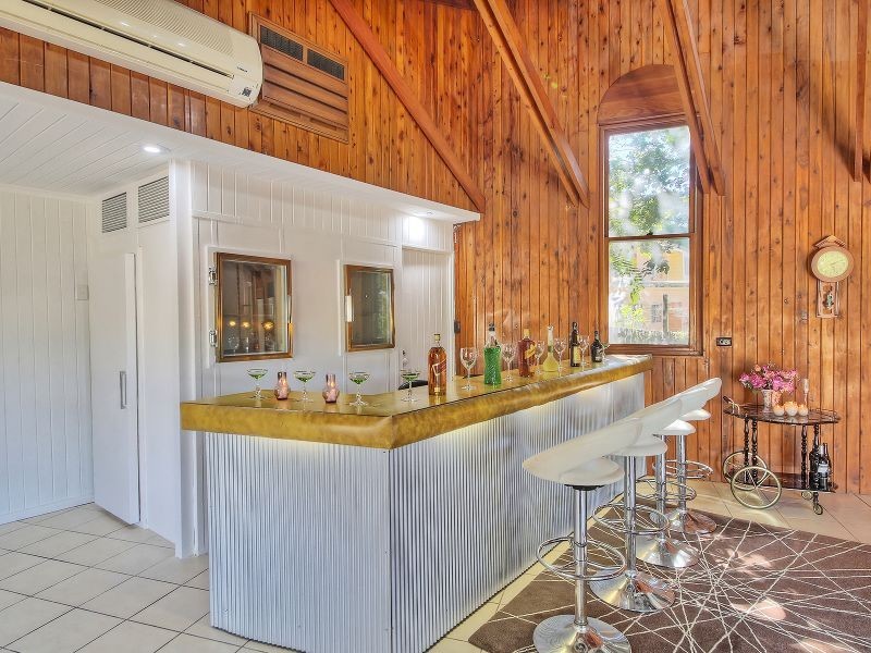 99 Burbong Street, Chapel Hill QLD 4069