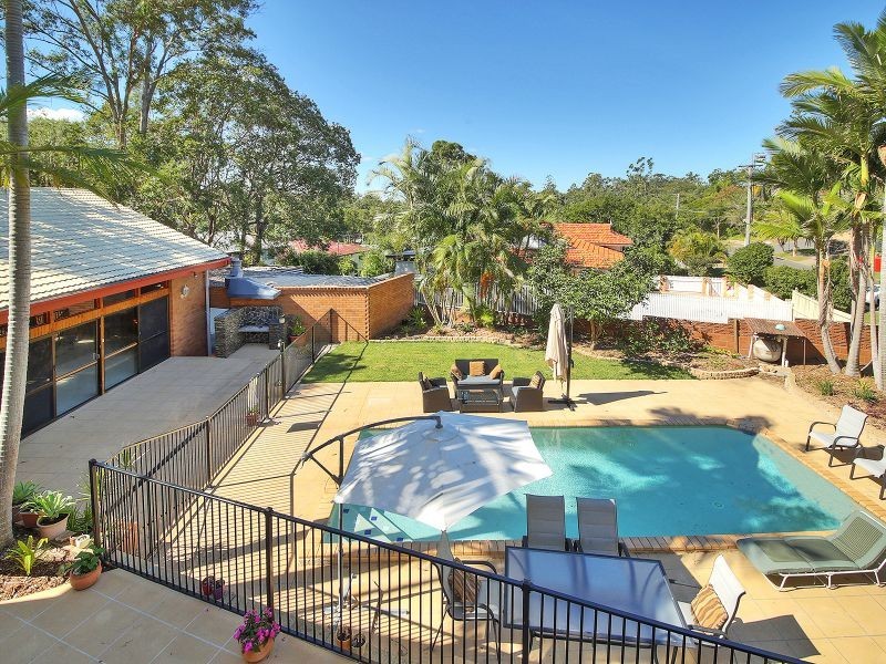 99 Burbong Street, Chapel Hill QLD 4069