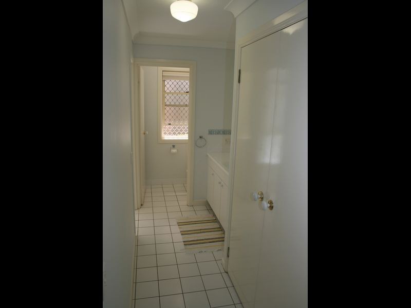 4 Jessamine Court, Kenmore Hills QLD 4069