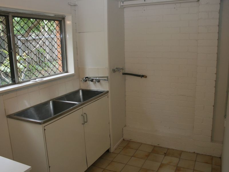 64 Marshall Lane, Kenmore QLD 4069