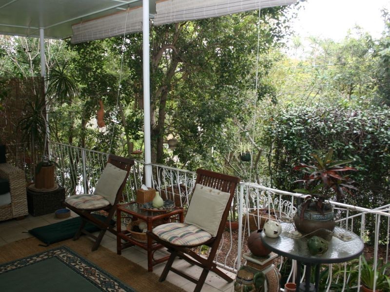 18 Wiseman Street, Kenmore QLD 4069