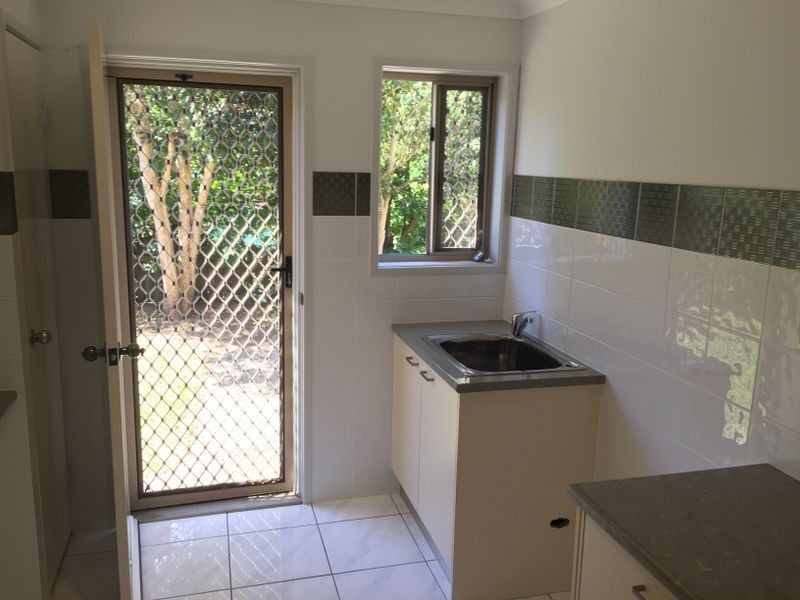 105 Sunset Road, Kenmore QLD 4069