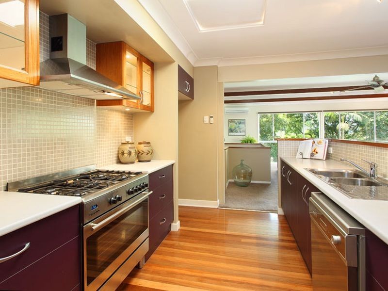 82 Gilruth Road, Kenmore QLD 4069