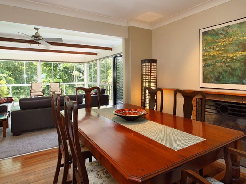 82 Gilruth Road, Kenmore QLD 4069