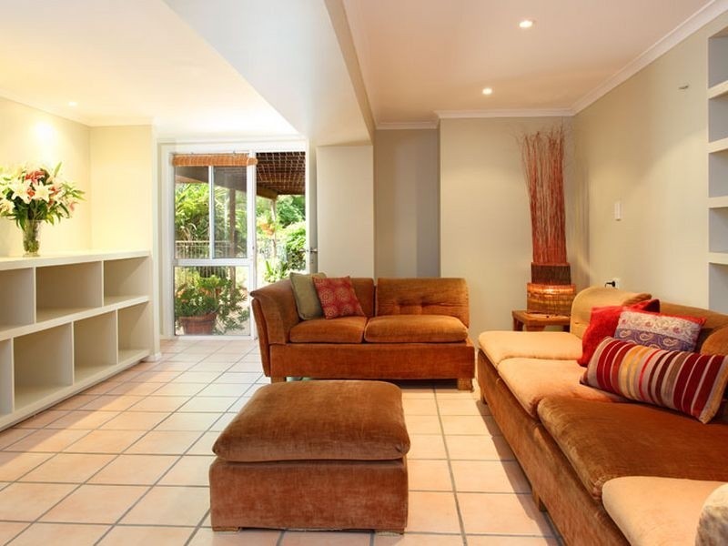 82 Gilruth Road, Kenmore QLD 4069