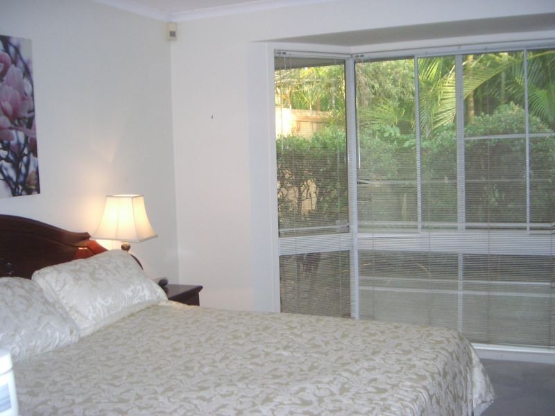 3 Greenrigg Street, Indooroopilly QLD 4068