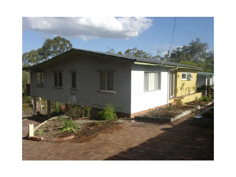 68 Fig Tree Pocket Rd, Chapel Hill QLD 4069