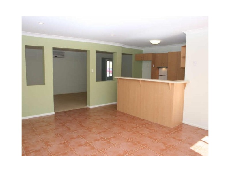 42 Yaggera Pl, Bellbowrie QLD 4070
