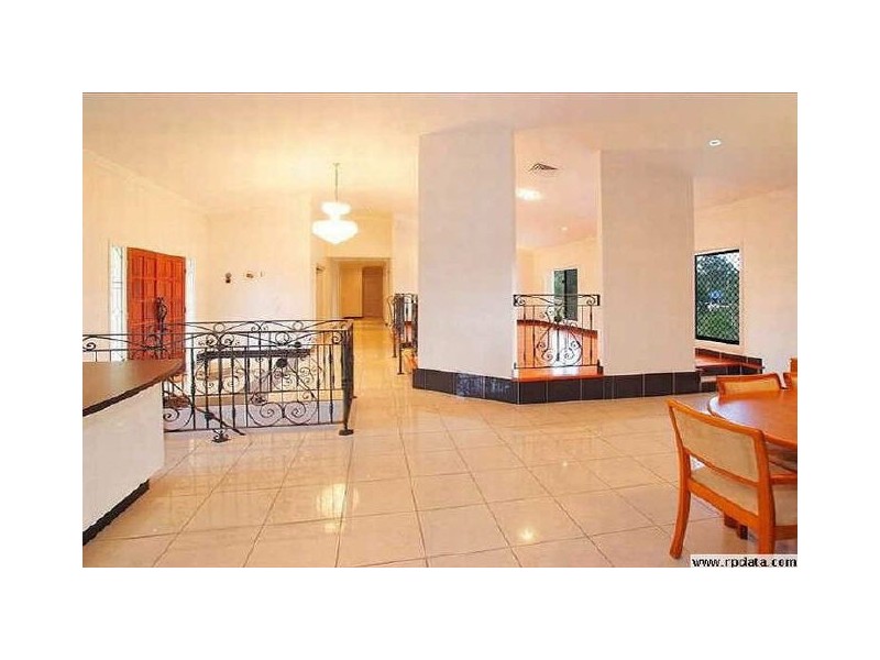 32 Brimblecombe Circuit, Pullenvale QLD 4069