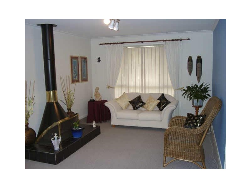 14 Pandian Crescent, Bellbowrie QLD 4070