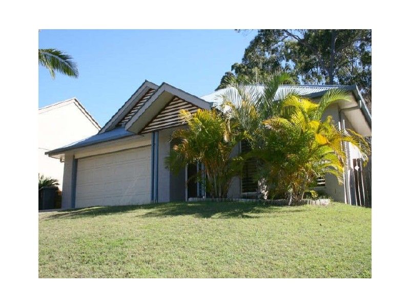 9 Carissa Place, Chapel Hill QLD 4069