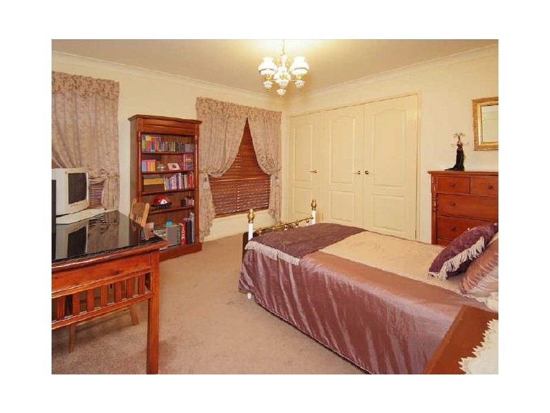 127 Bullock Dray Drive, Mount Crosby QLD 4306