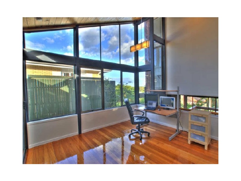 28 Struan Street, Chapel Hill QLD 4069