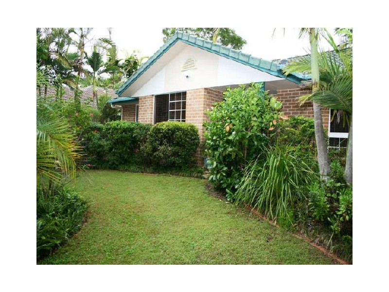5 Lambeth Place, Chapel Hill QLD 4069