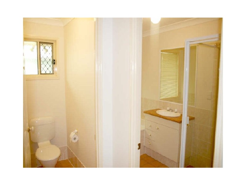 36 Dougy Place, Bellbowrie QLD 4070