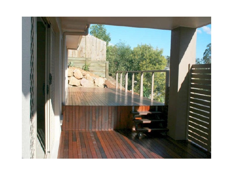1 Yaggera Place, Bellbowrie QLD 4070