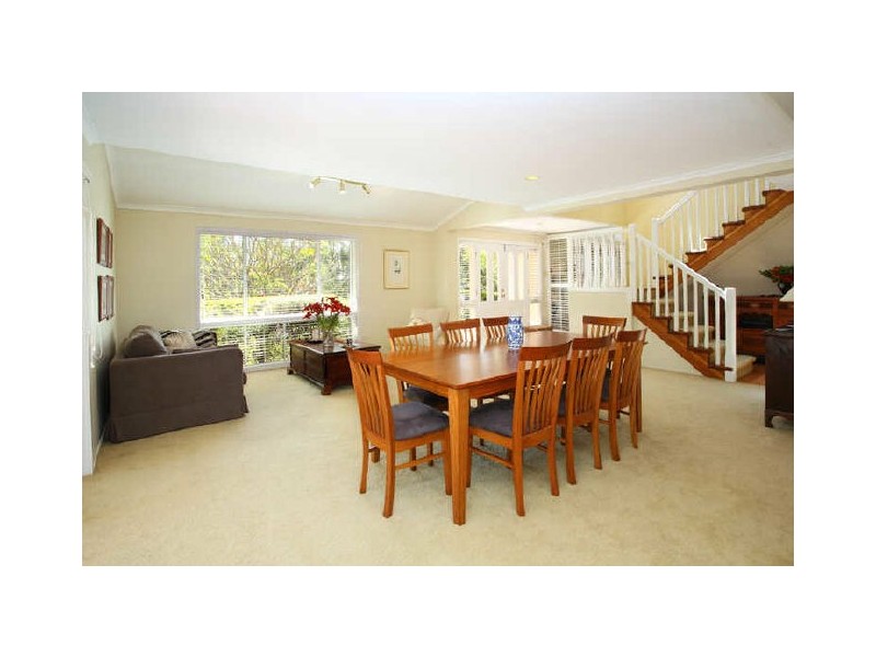 5 Hoana Place, Kenmore QLD 4069