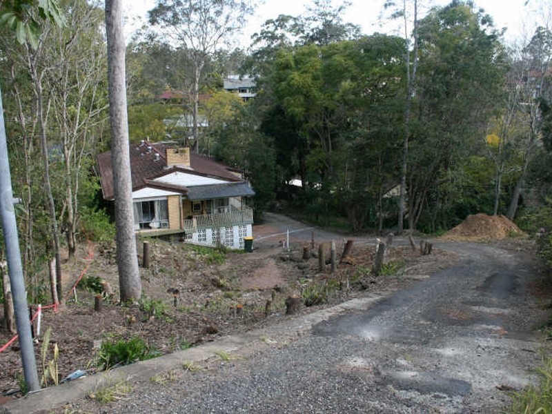 87 Ludlow Street, Chapel Hill QLD 4069