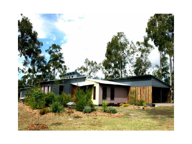 404 George Holt Drive, Mount Crosby QLD 4306