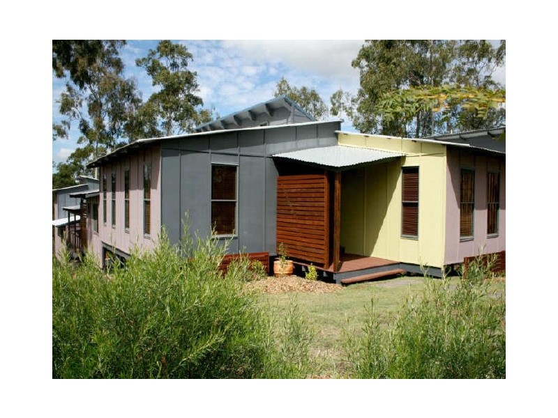404 George Holt Drive, Mount Crosby QLD 4306