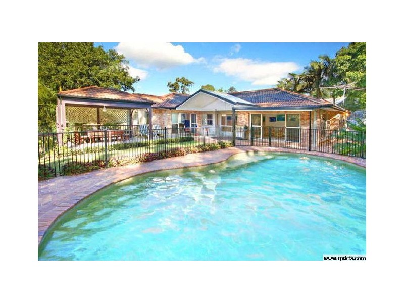 9 Taralye Place, Chapel Hill QLD 4069