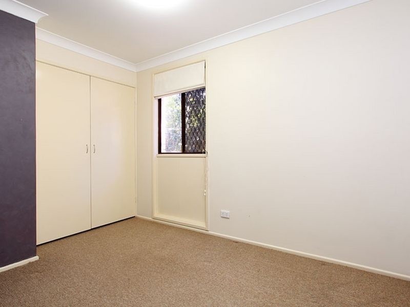 12 Stonehenge Street, Chapel Hill QLD 4069