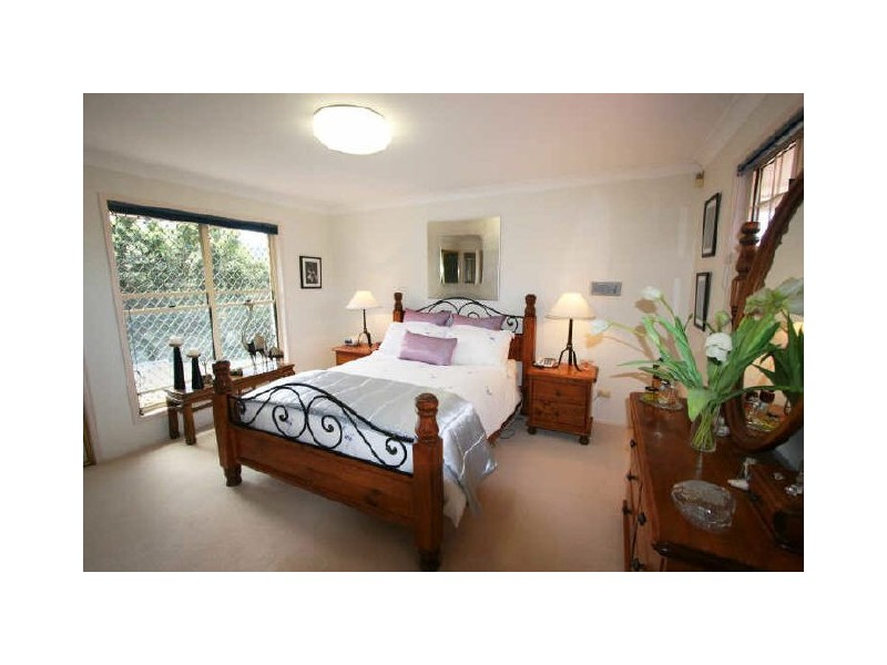 3 Kagoola Close, Chapel Hill QLD 4069