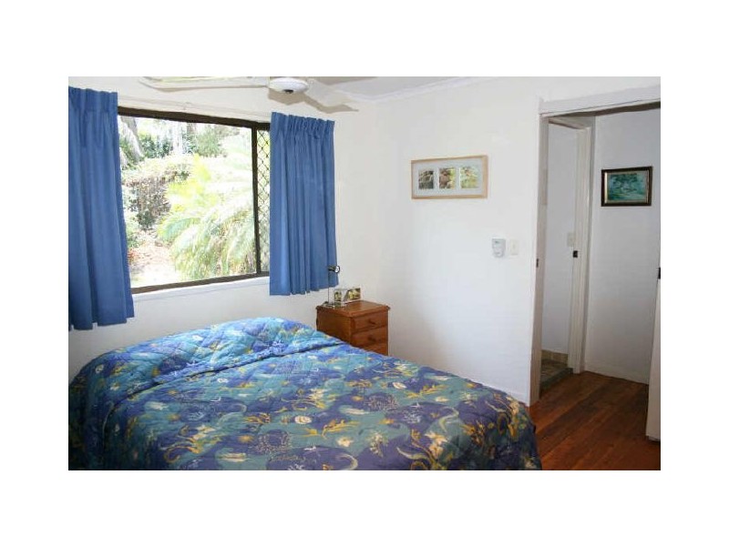 9 Wyndarra Street, Kenmore QLD 4069