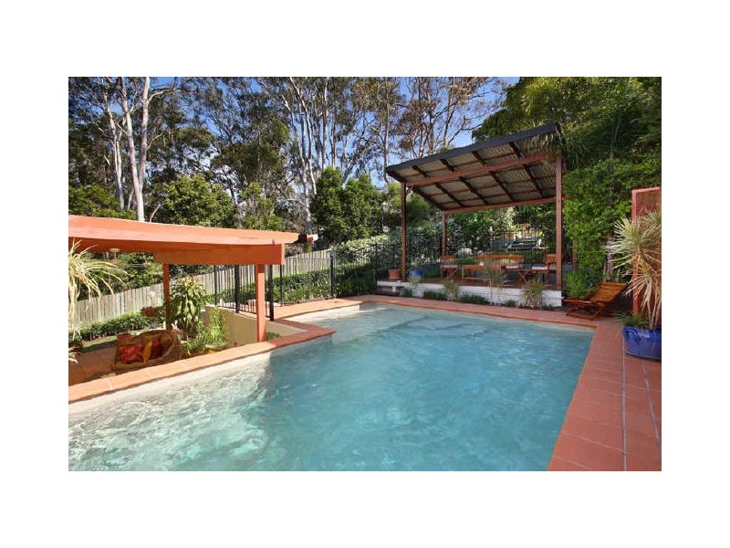 30 Carissa  Place, Chapel Hill QLD 4069