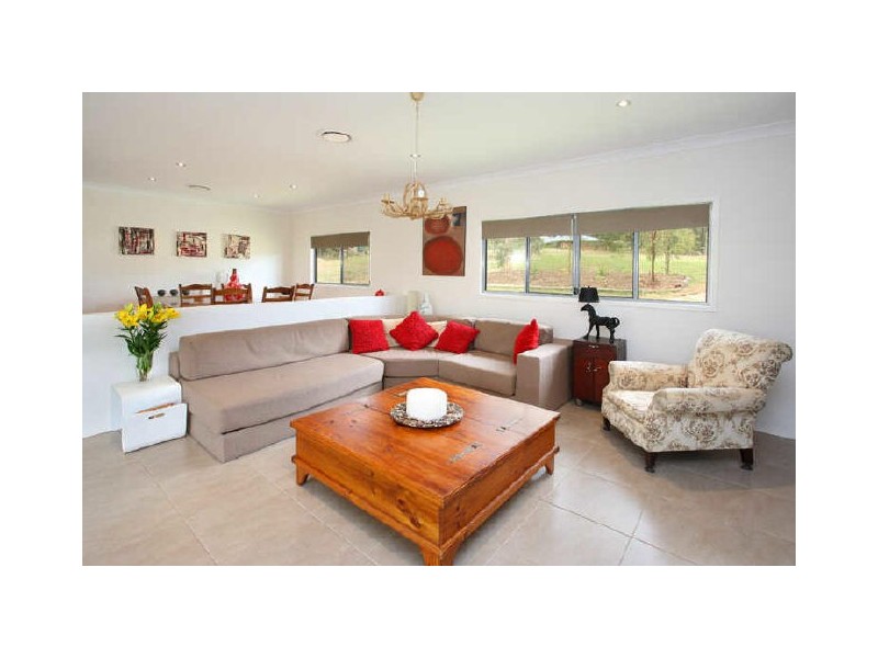 121 Fortitude Street, Mount Crosby QLD 4306