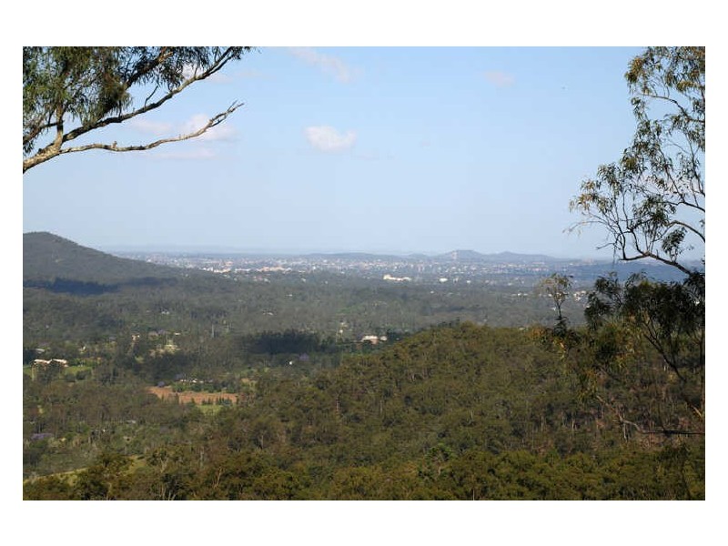 685 Haven Road, Brookfield QLD 4069