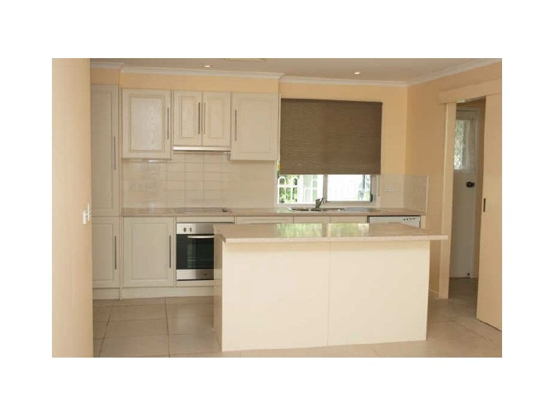 11 Kiriwina St, Fig Tree Pocket QLD 4069