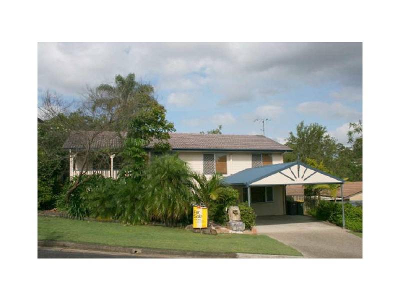 9 Alenola Street, Chapel Hill QLD 4069