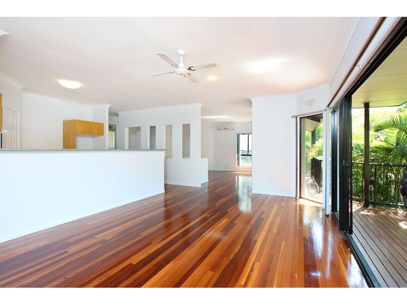 23 Carissa Place, Chapel Hill QLD 4069