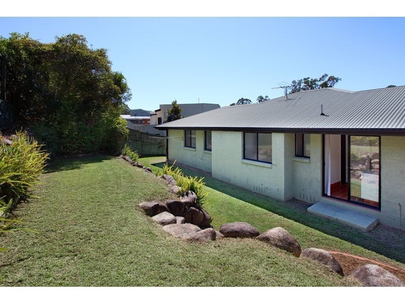 23 Carissa Place, Chapel Hill QLD 4069