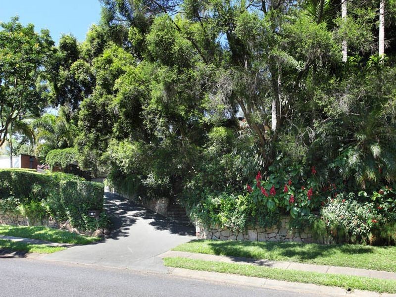 6 Quinty Street, Fig Tree Pocket QLD 4069