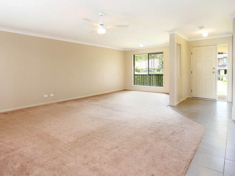 21 Bloomsbury Crescent, Moggill QLD 4070
