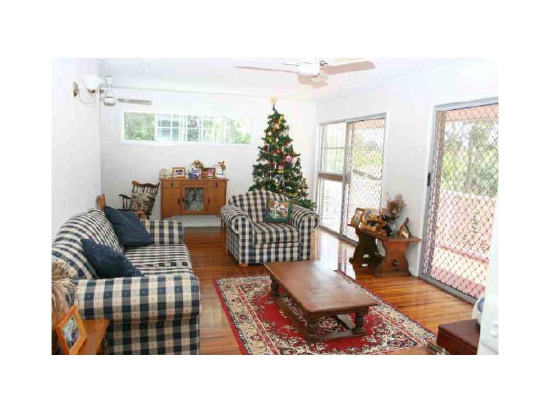 11 Stardust Street, Kenmore QLD 4069