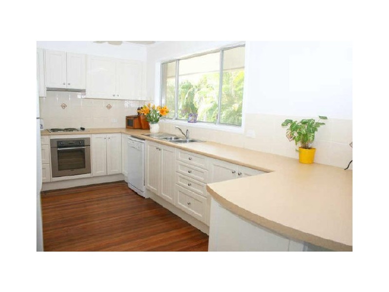 11 Stardust Street, Kenmore QLD 4069