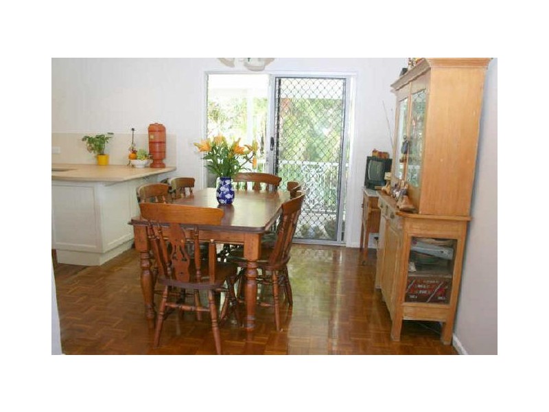 11 Stardust Street, Kenmore QLD 4069