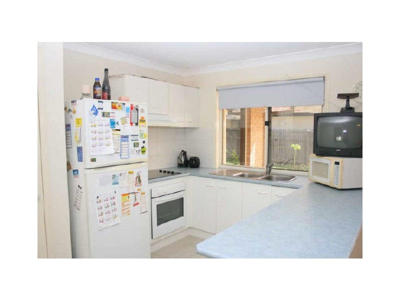24 Chapman Place, Oxley QLD 4075