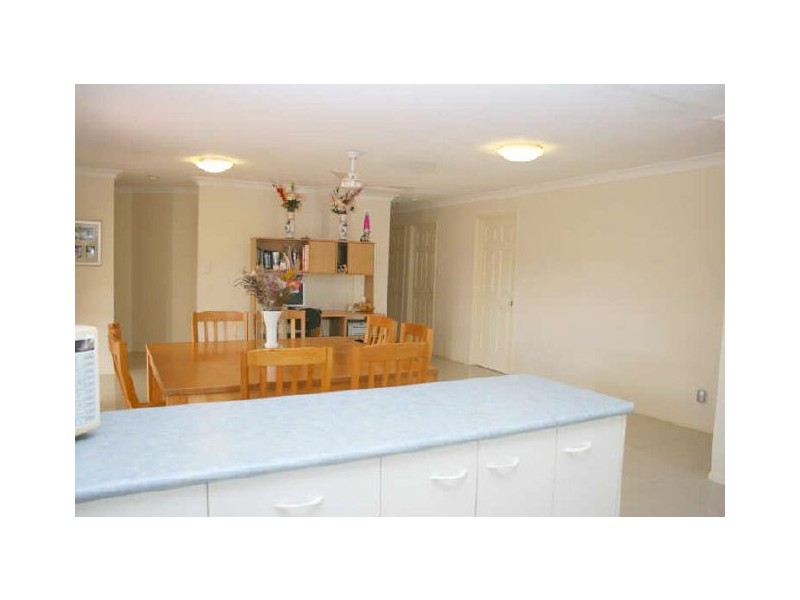 24 Chapman Place, Oxley QLD 4075