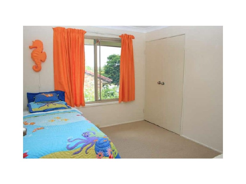 23 Ringway Place, Chapel Hill QLD 4069