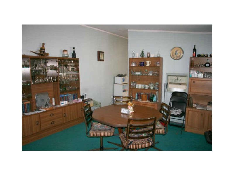 11 Kenton Street, Chapel Hill QLD 4069