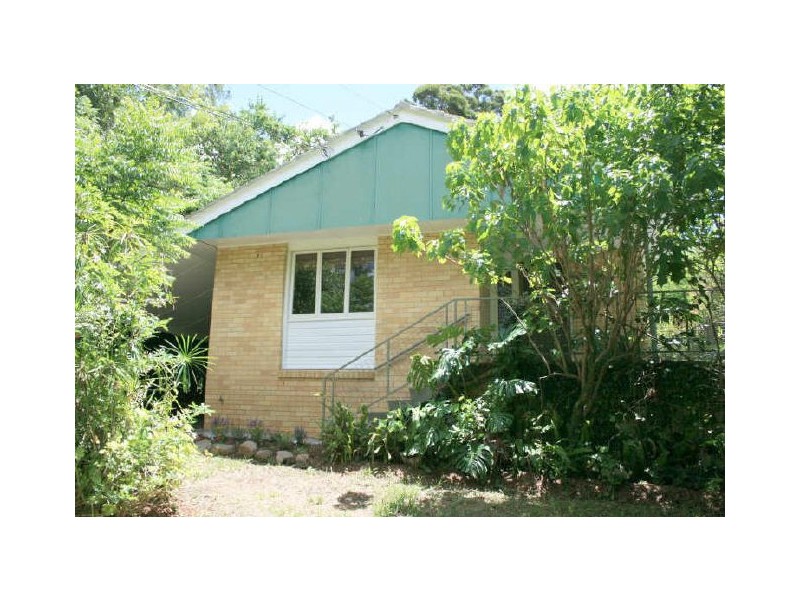 91 Akuna Street, Kenmore QLD 4069