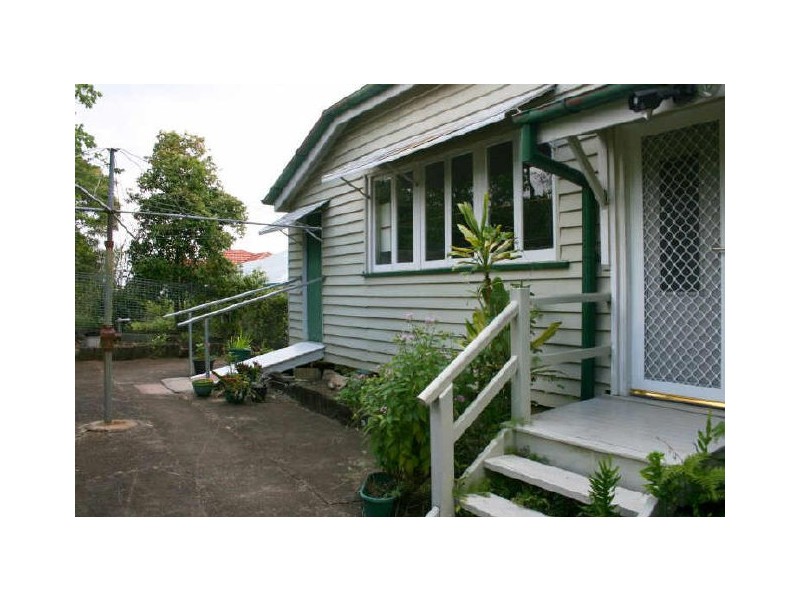 27 Eldon Street, Indooroopilly QLD 4068